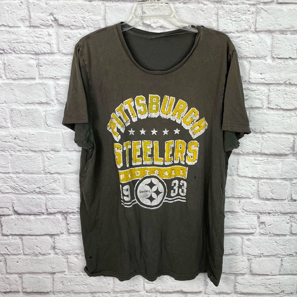 Distressed Pittsburg Steelers Graphic Tee Size XL - Picture 1 of 6